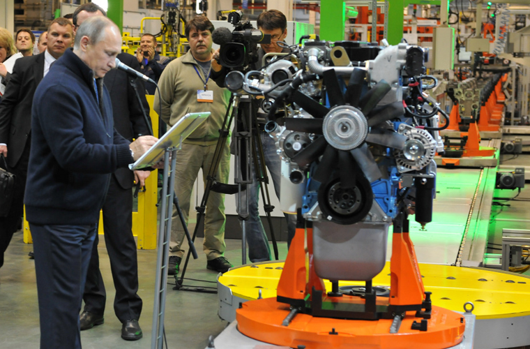 Путин запустил производство газовых ямз-530